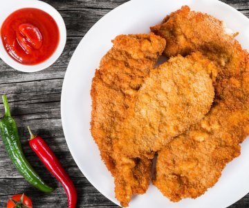 Piliç Şinitzel / Chicken Schnitzel